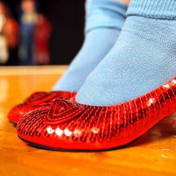 Meet your Posher, Julie - Picture 1 of 1